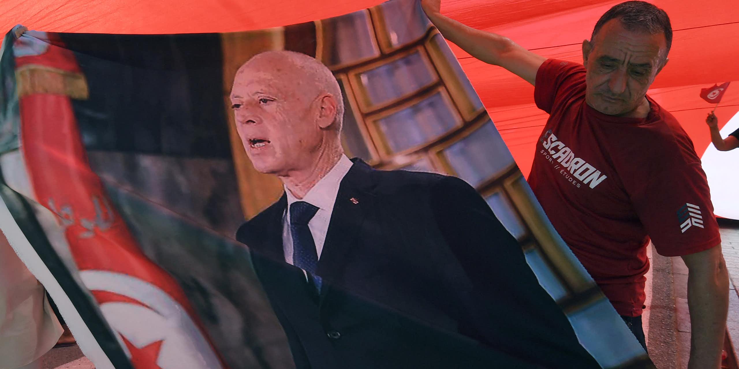 Fin de mandat du président tunisien Kaïs Saïed : l'image paradoxale et ambivalente d'une présidence autoritaire