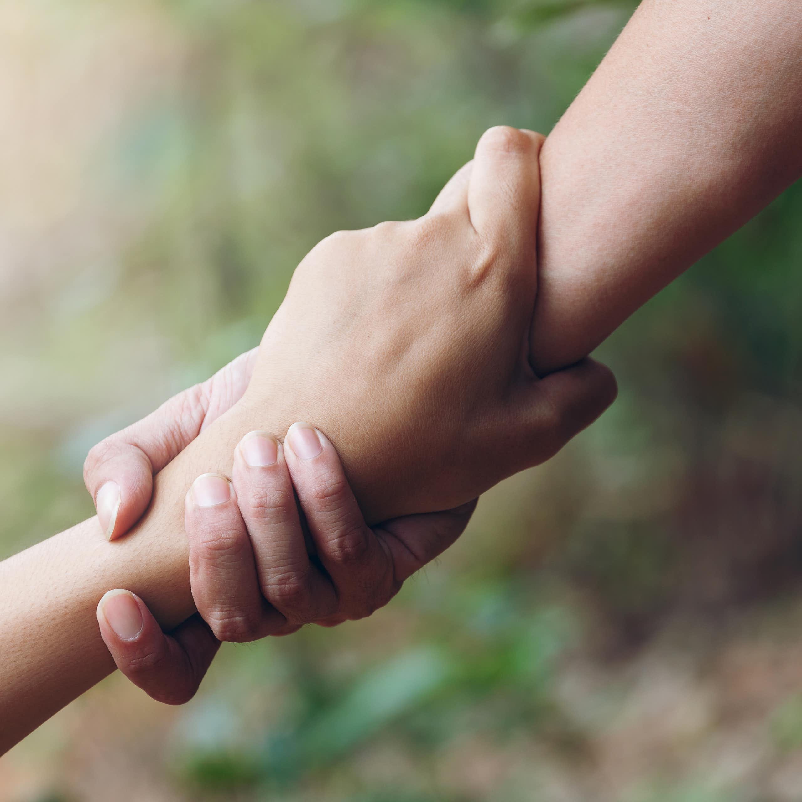 Ajudar sem esperar nada em troca: quando começou o altruísmo humano?